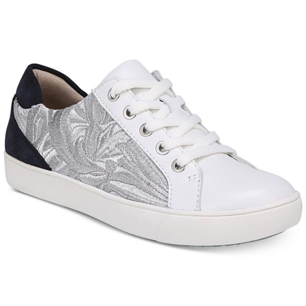 Naturalizer Women's Silver and White Sneakers